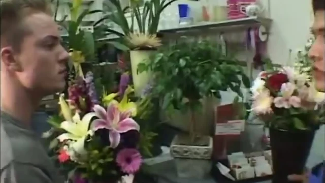 Flower shop twink fuck