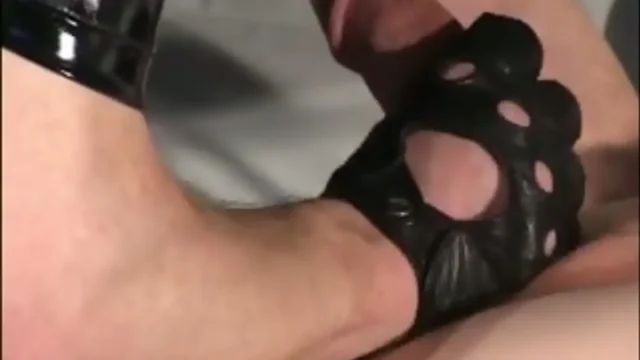 Sexy dude giving head in leather