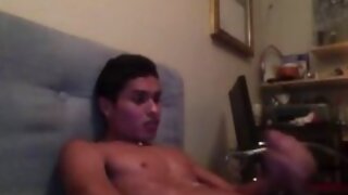 Dirty-minded guy jerking off