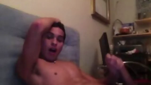 Dirty-minded guy jerking off