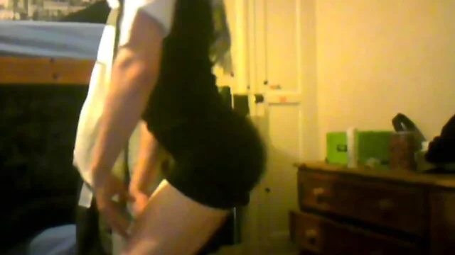 18 Year oldie Cd webcam dance and butt play