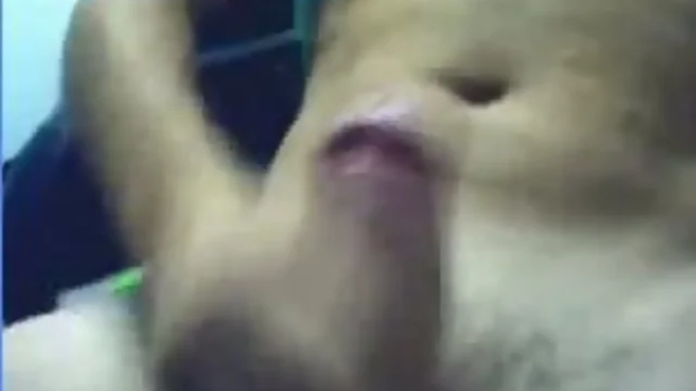 Webcam show has a cum shot