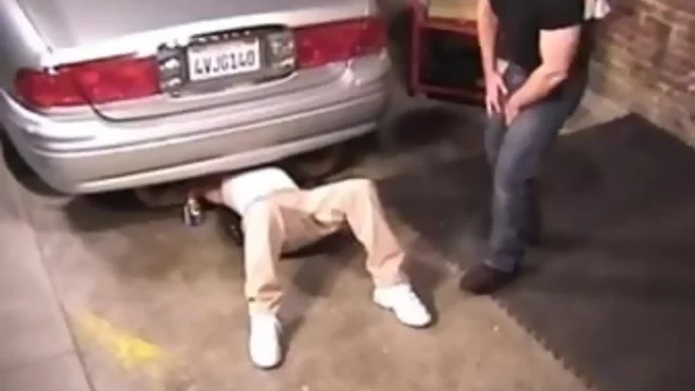 Guy fucks Teenage Mechanic