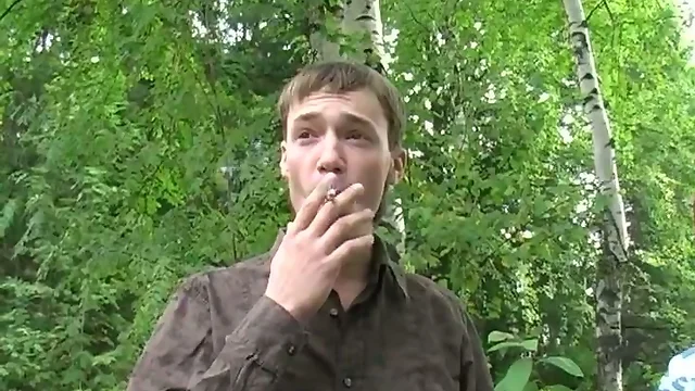 Outdoor gay oral session