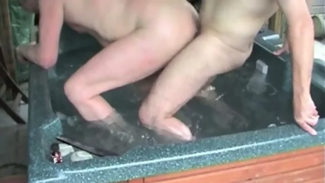 Jacuzzi suck and fuck