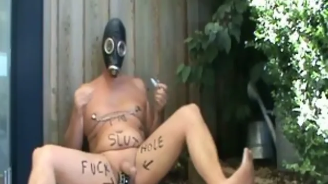 playing outdoor with poppers and gasmask
