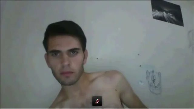 Another turkish gay twink cuming a lot