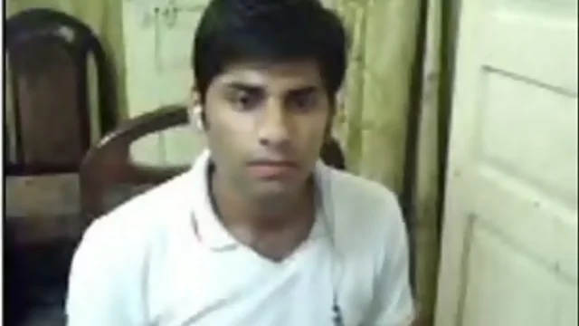 Horny Pakistani guy from Gujrat