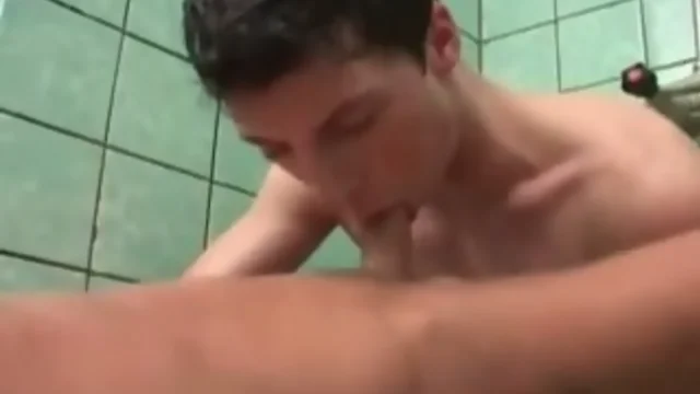 Young Twink Enjoys Naughty Giving & Getting in the Shower
