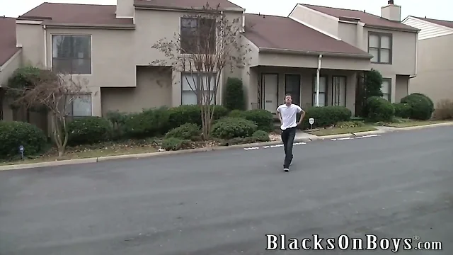 Nate Richards Tries To Handle Two Black Cocks