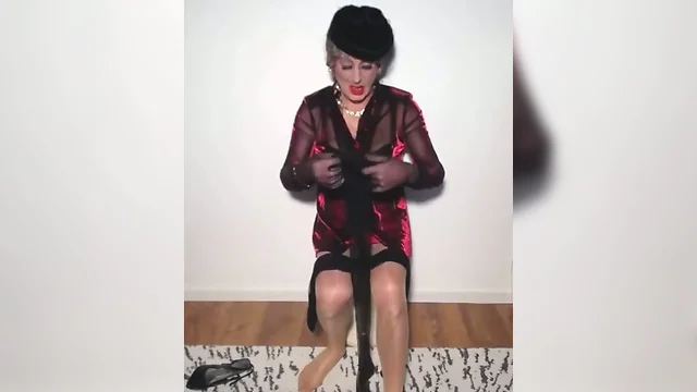 Sensual Seduction: Sexyputa in Black FF Nylon Seamed Stockings