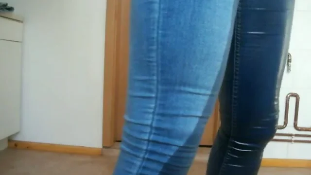 Ordendlich nasse Jeans