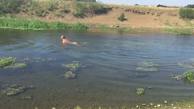 Jons Naked river swim 2016