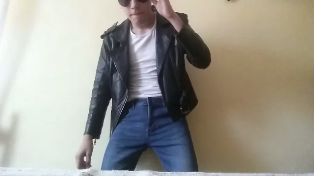 Young Horny Gay in Leather