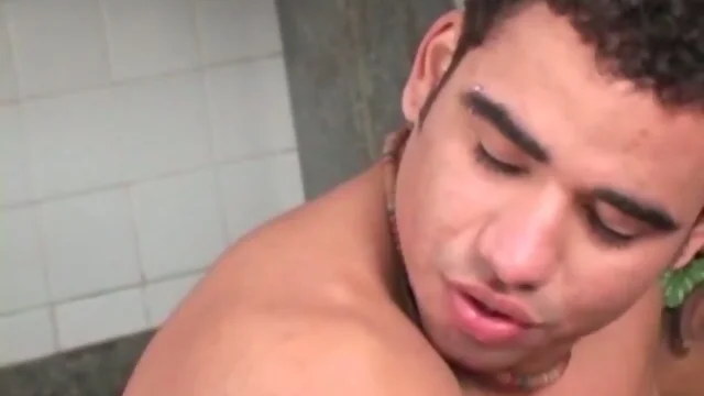 Latinos Darrien and Flavo Kitchen Fuck