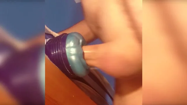 Fleshlight Alien Banging with Anus Contraction Cumshot
