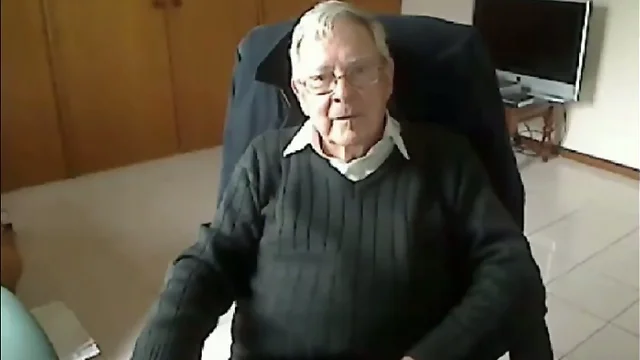 Grandpa Cums Hard On Cam: Teasing the Camera With His Experienced Moves