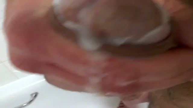 ME WANKING OFF MY LUBED UP HARD COCK AND CUMMING FOR YOU
