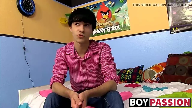 Horny emo twink interviewed on cam then jerks off