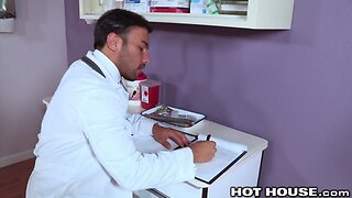 HotHouse Hot Doctor Buttfucked by Aussie Hunk