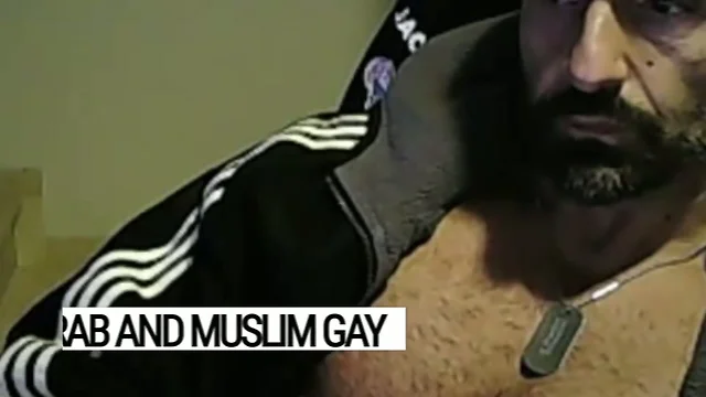 Arab Gay Hard master : Yousef from Beirut to worship