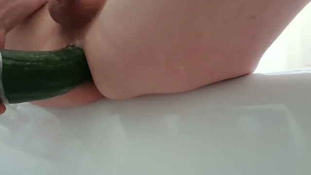 Dirty Milky anal squirt