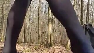 Anna travesti salope - My asshole in the wood