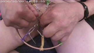 needles torture extrem fishhooks 1
