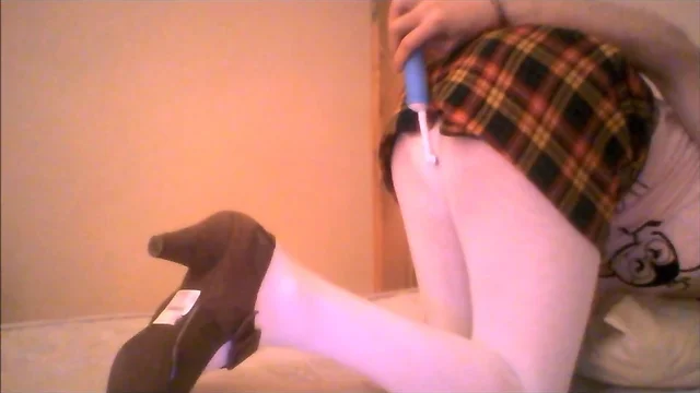 Slut cums with electric toothbrush