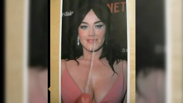 CumQueen Katy Perry 5