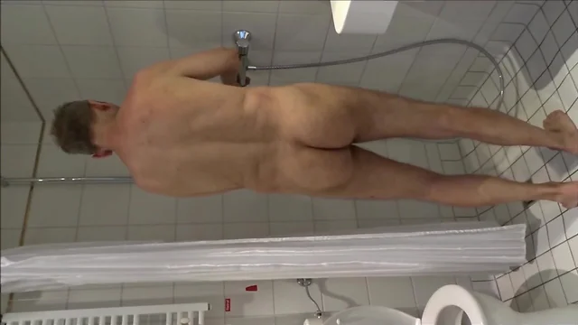 1406 queer at1 Mann nackt unter der Dusche im Bad 7c8a1 Men