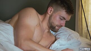 Hairy hunks Adam Thicke and Griffin Barrows make gay sex