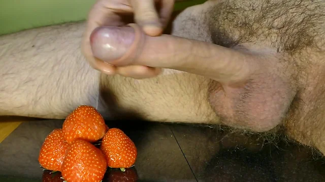 Strawberries and Cream 3, Cum on Food