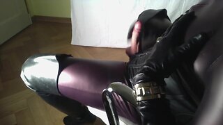 Aroused Fetish Sissy in Leather Gloves: A Giant Cum-Shot to Remember