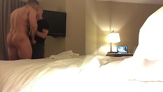 Hot Muscle Guy`s Steamy Self-Pleasure Show: Amateur Webcam Video