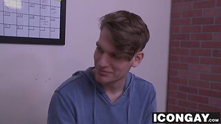 Icon Male Star`s Hot Blowjob & Cum Tribute in Amateur Twink Video