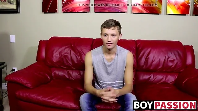 Matthew`s Hot Show: A Teen Twink HD Video Boy Crush!