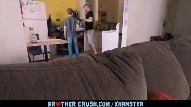 Brothercrush - aroused teenagers suck their older stepbrothers pecker