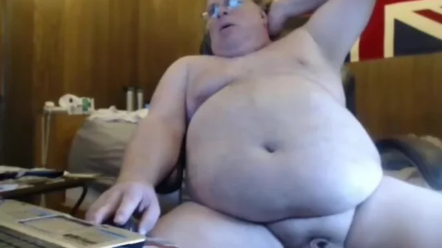 Dad cum on webcam
