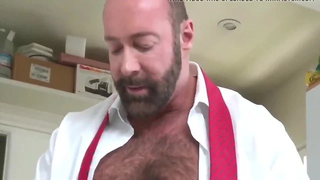 Experience the Best of Leo Luckett`s Amateur HD Porn!