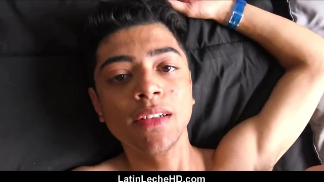Young amateur latino teenager boy fuck stranger for phone money