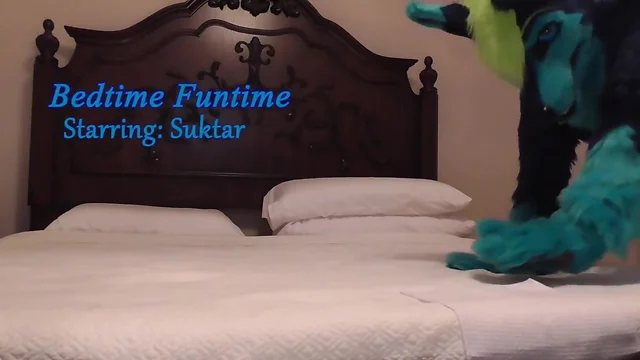 Bedtime funtime - fursuit fun