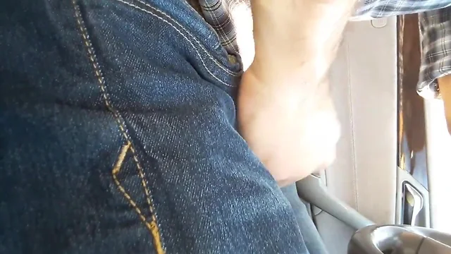 Masturbating of while i drive