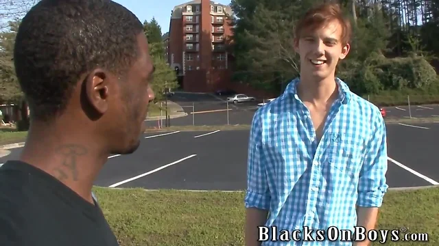 Kyle powers tries gay sex with a ebony guy