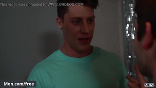 Sexy frat guys sharing dicks in group sex -