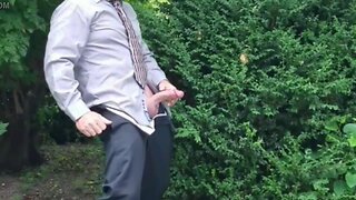 Businessman relieves stress in park during a meeting break 3 cumshots in 5