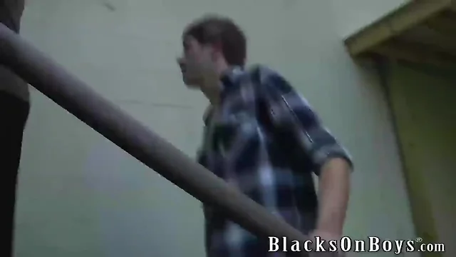 Kolton ray works on a massive dark penis