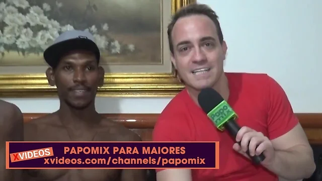 Kadu & Vitor Heat Up Sao Paulo: Mundomais Twinks Club Rainbow Pornstar Masturbation Sexo ao Vivo