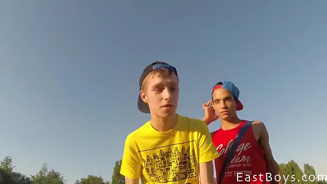 Webcam skater teenagers