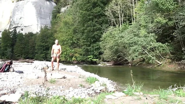 A Wild Bear`s Uncut Exhibition: Outdoor Fingering & Anal Play